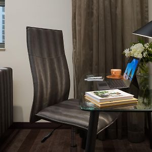 Executive Zimmer mit Kingsize-Bett